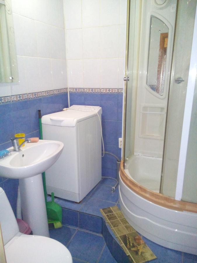 Apartment On Prospekt Peremogi تشيرنيهيفسكا المظهر الخارجي الصورة